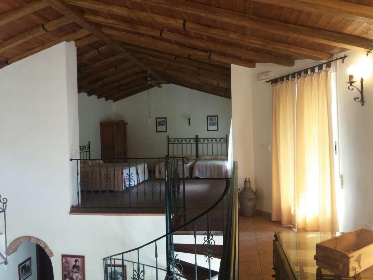 Cortijo El Cercadillo Guest House Bedmar y Garciez Bagian luar foto