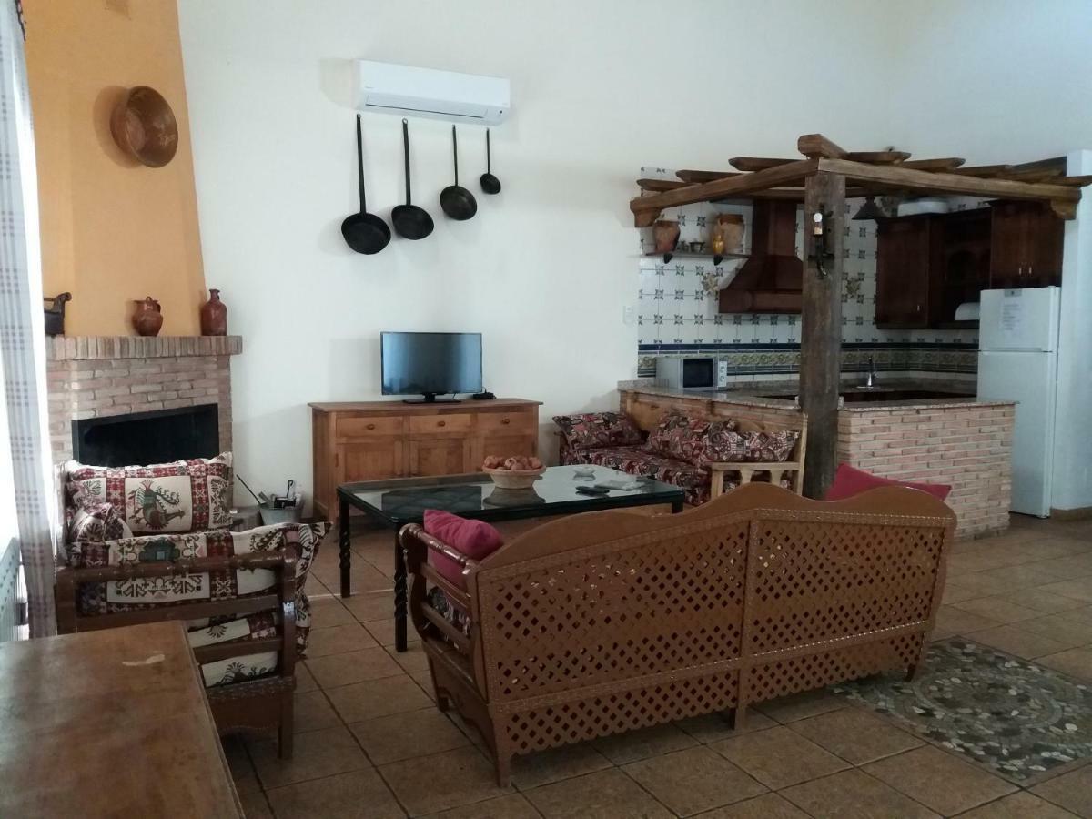 Cortijo El Cercadillo Guest House Bedmar y Garciez Bagian luar foto